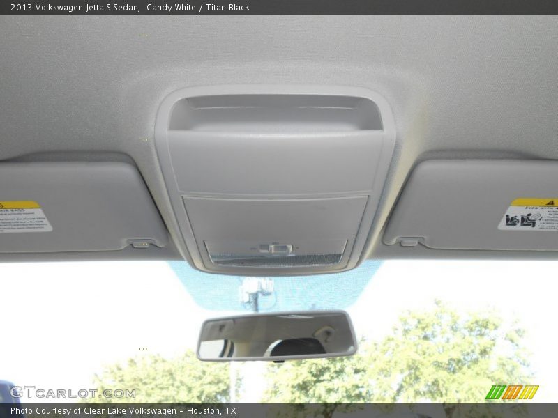 Candy White / Titan Black 2013 Volkswagen Jetta S Sedan