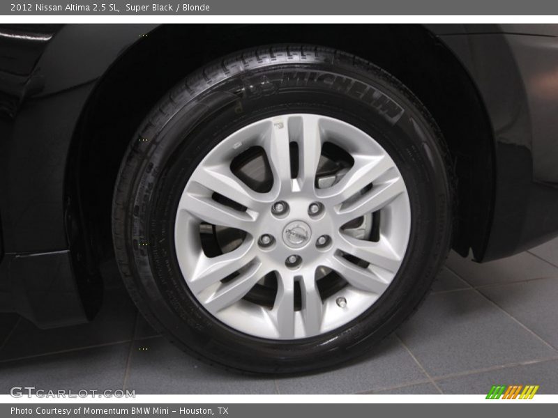 Super Black / Blonde 2012 Nissan Altima 2.5 SL
