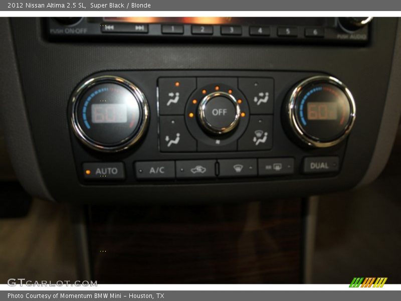 Super Black / Blonde 2012 Nissan Altima 2.5 SL