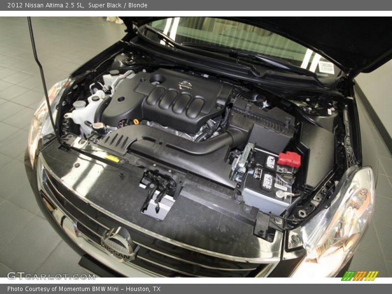 Super Black / Blonde 2012 Nissan Altima 2.5 SL