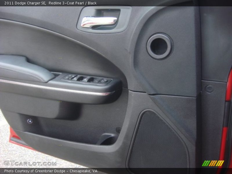 Redline 3-Coat Pearl / Black 2011 Dodge Charger SE