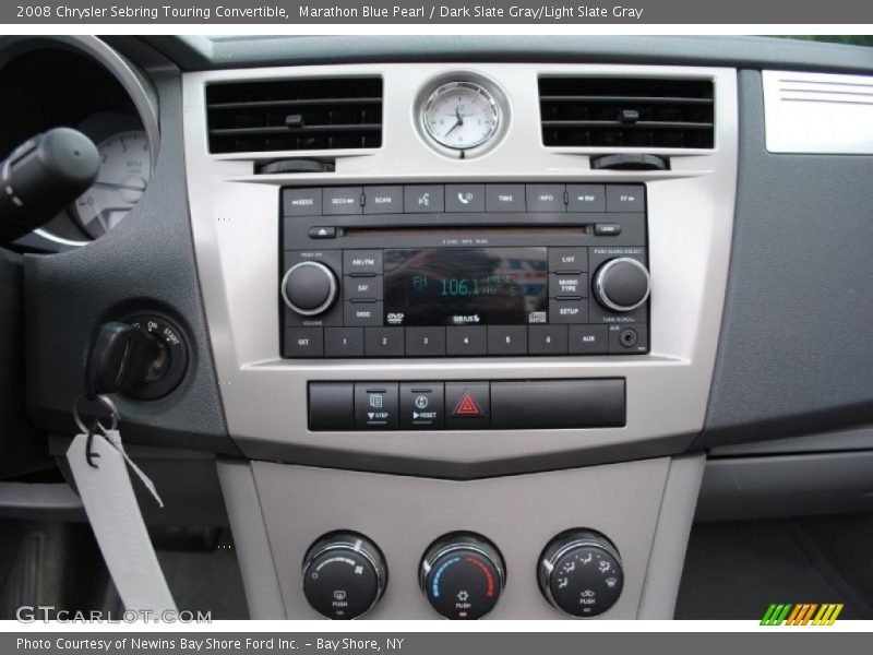Controls of 2008 Sebring Touring Convertible