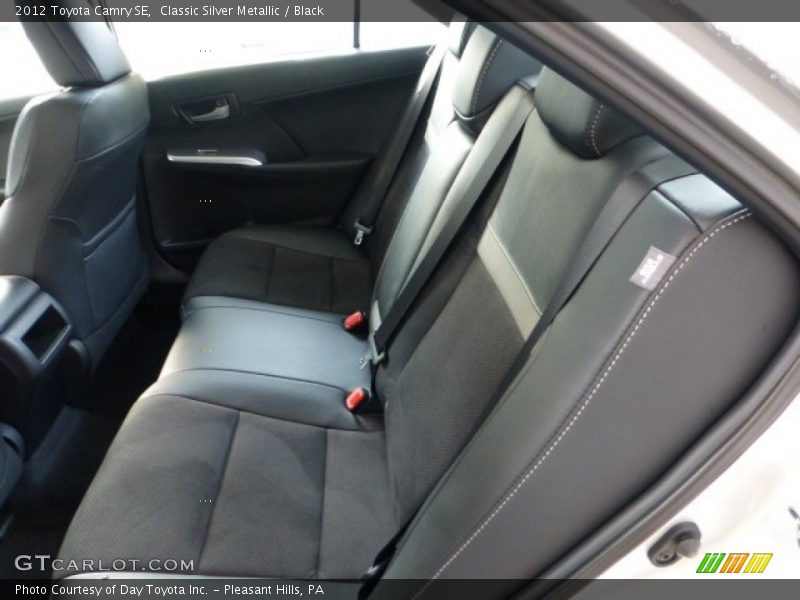 Classic Silver Metallic / Black 2012 Toyota Camry SE