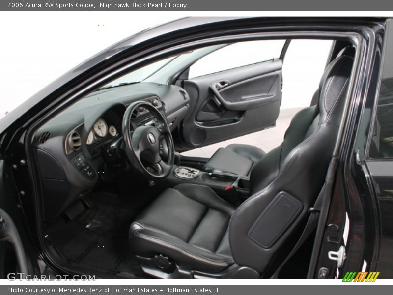 Front Seat of 2006 RSX Sports Coupe