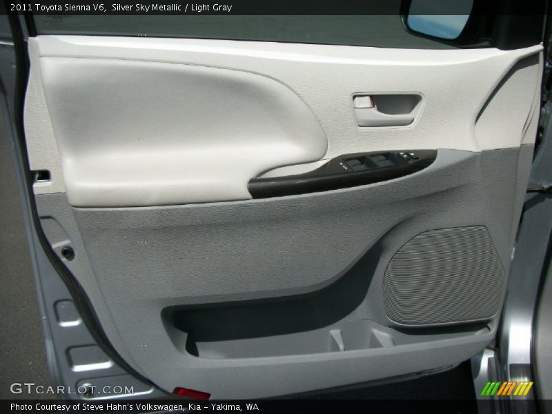 Silver Sky Metallic / Light Gray 2011 Toyota Sienna V6