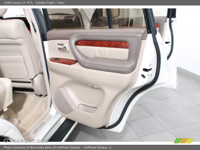 Golden Pearl / Ivory 1999 Lexus LX 470