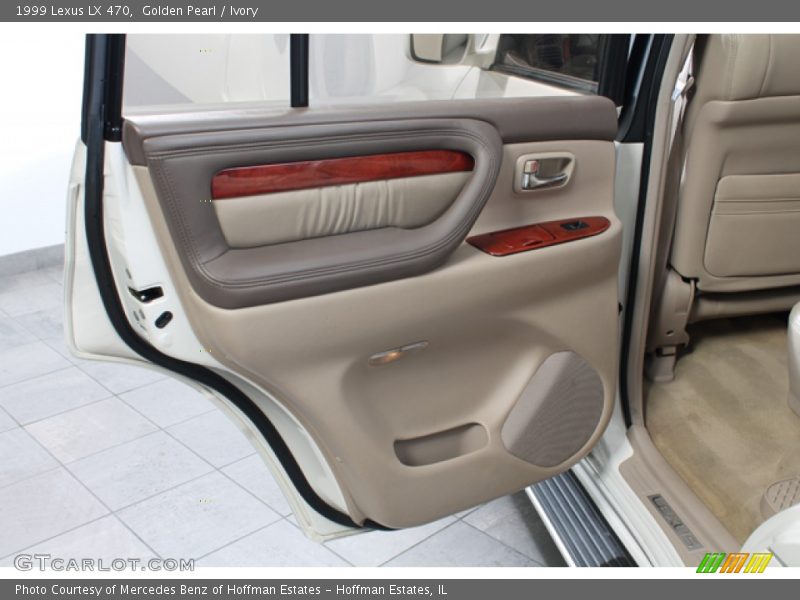 Golden Pearl / Ivory 1999 Lexus LX 470