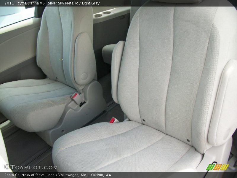 Silver Sky Metallic / Light Gray 2011 Toyota Sienna V6