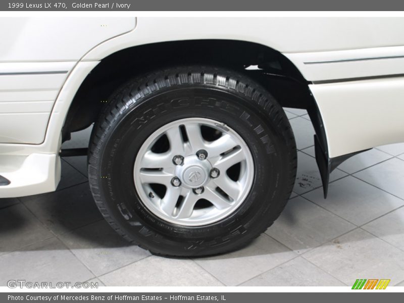 Golden Pearl / Ivory 1999 Lexus LX 470