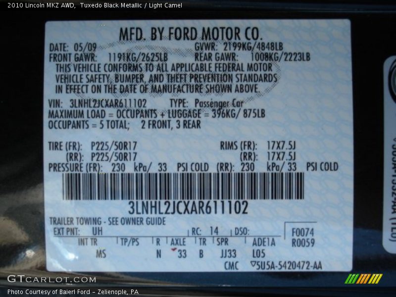 Tuxedo Black Metallic / Light Camel 2010 Lincoln MKZ AWD