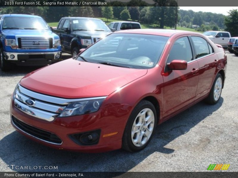 Sangria Red Metallic / Charcoal Black 2010 Ford Fusion SE