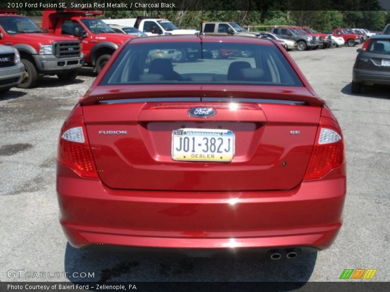Sangria Red Metallic / Charcoal Black 2010 Ford Fusion SE