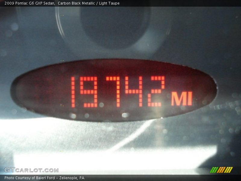 Carbon Black Metallic / Light Taupe 2009 Pontiac G6 GXP Sedan