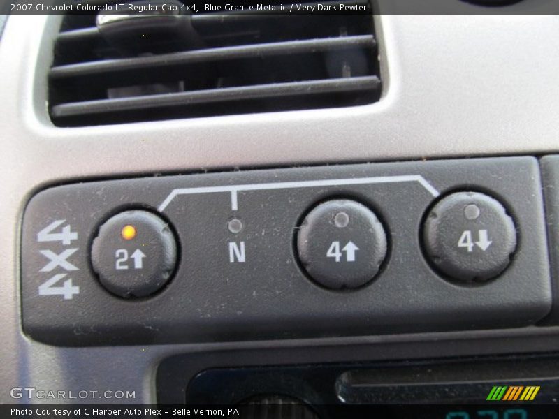 Controls of 2007 Colorado LT Regular Cab 4x4
