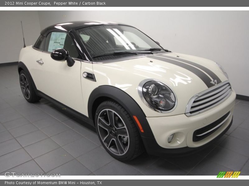 Pepper White / Carbon Black 2012 Mini Cooper Coupe