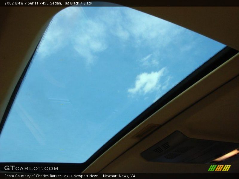 Sunroof of 2002 7 Series 745Li Sedan