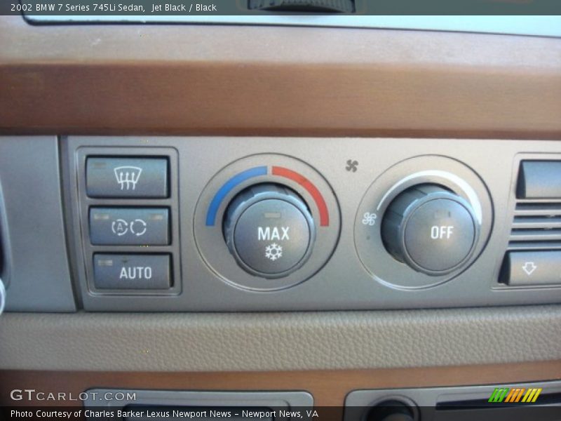 Controls of 2002 7 Series 745Li Sedan