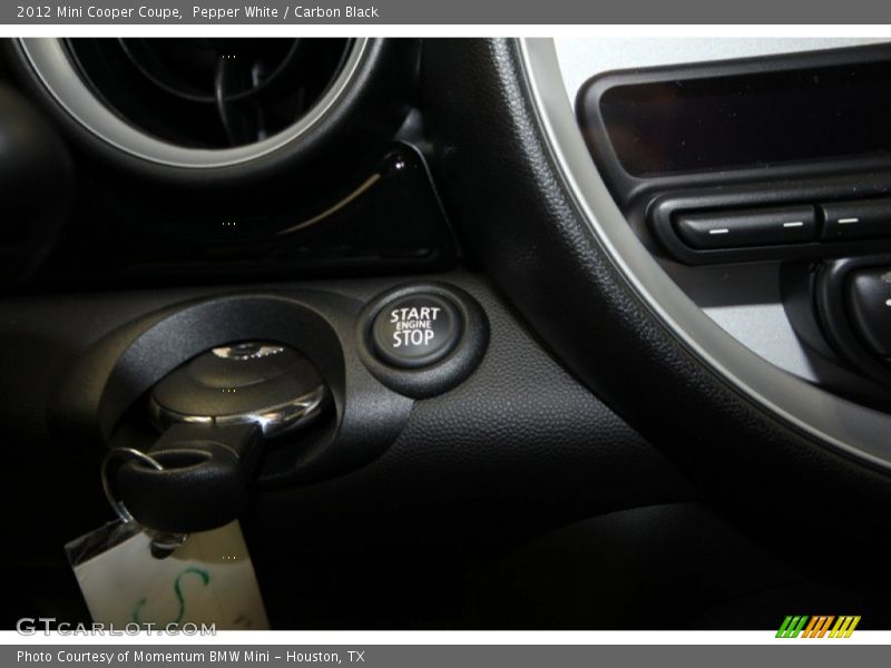 Pepper White / Carbon Black 2012 Mini Cooper Coupe