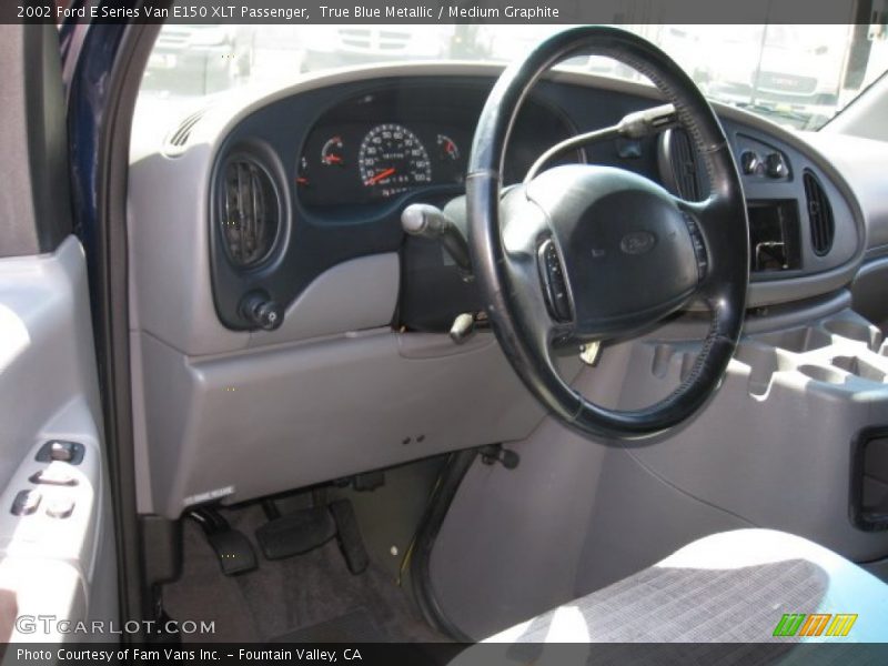 True Blue Metallic / Medium Graphite 2002 Ford E Series Van E150 XLT Passenger