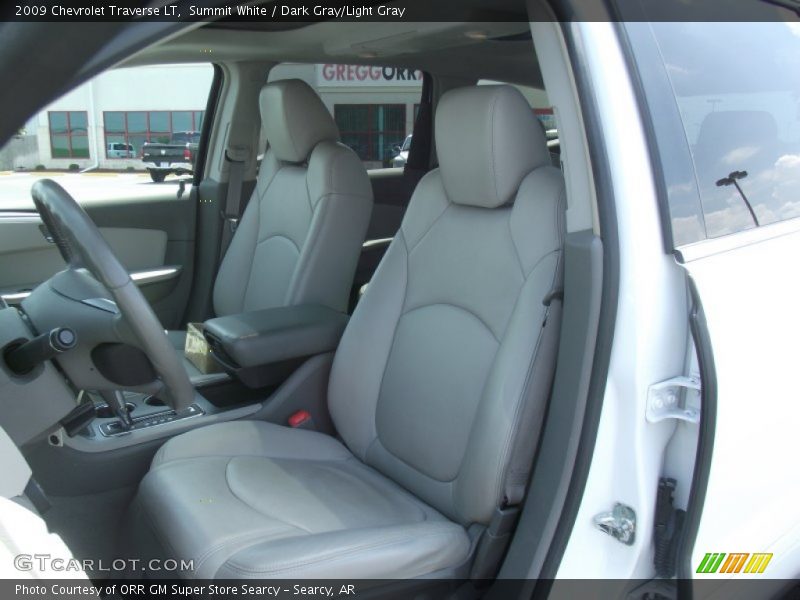 Summit White / Dark Gray/Light Gray 2009 Chevrolet Traverse LT