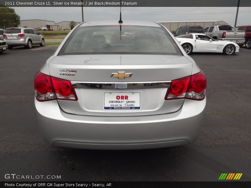 Silver Ice Metallic / Jet Black/Medium Titanium 2011 Chevrolet Cruze LS