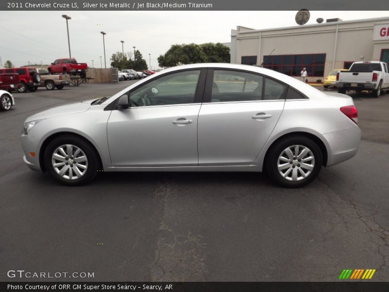 Silver Ice Metallic / Jet Black/Medium Titanium 2011 Chevrolet Cruze LS
