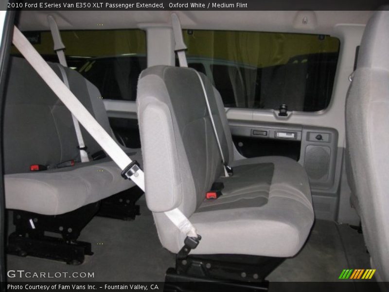 Oxford White / Medium Flint 2010 Ford E Series Van E350 XLT Passenger Extended