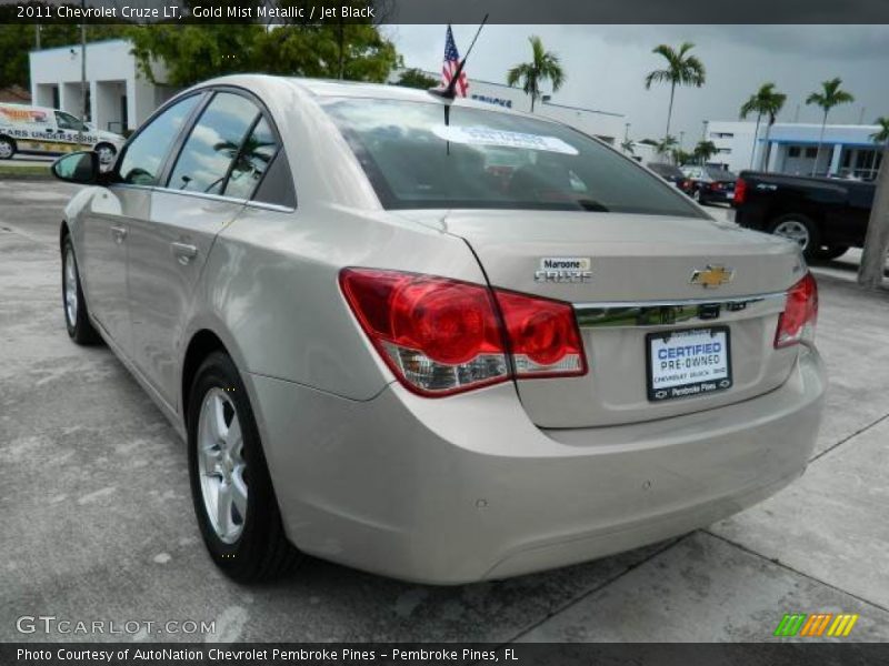 Gold Mist Metallic / Jet Black 2011 Chevrolet Cruze LT