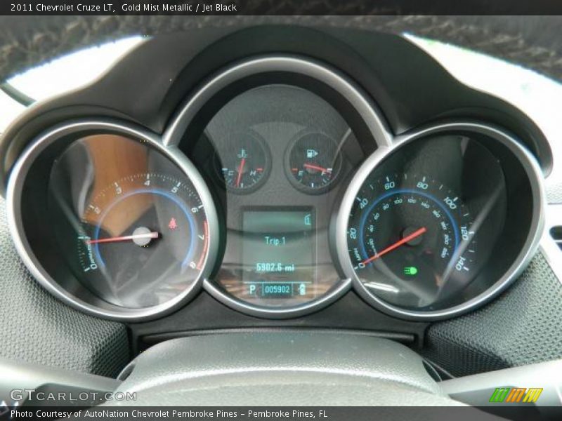 Gold Mist Metallic / Jet Black 2011 Chevrolet Cruze LT