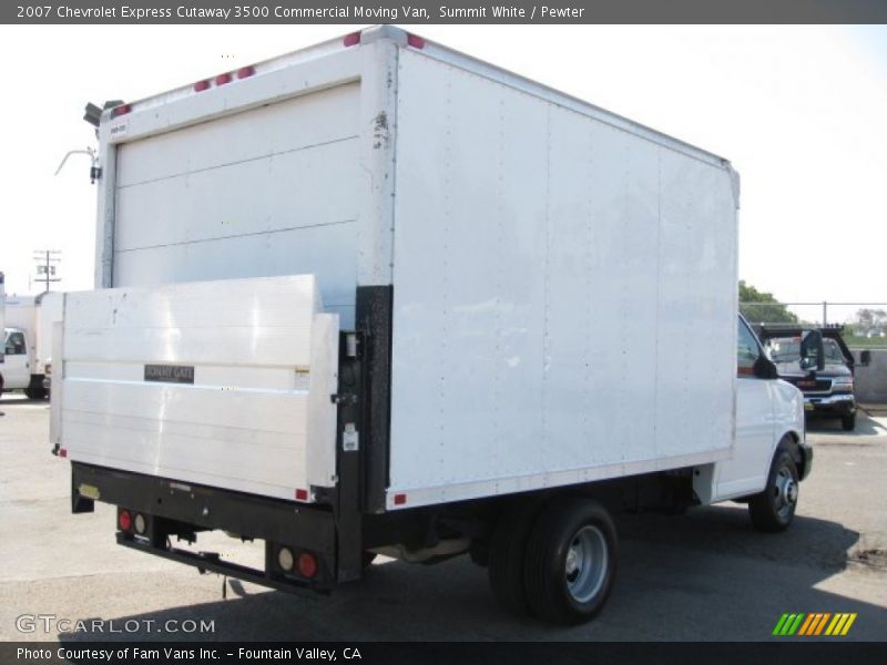 Summit White / Pewter 2007 Chevrolet Express Cutaway 3500 Commercial Moving Van
