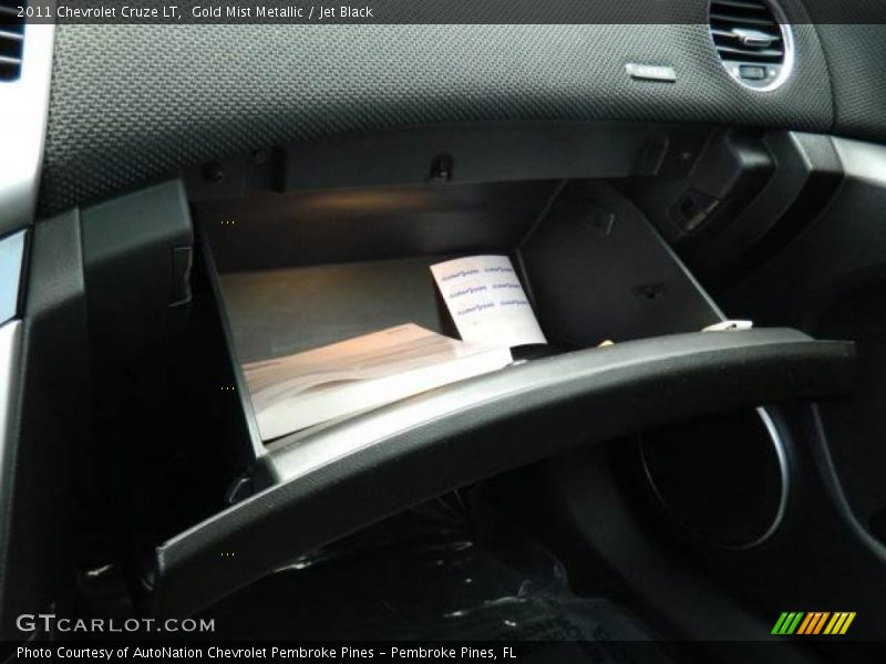 Gold Mist Metallic / Jet Black 2011 Chevrolet Cruze LT