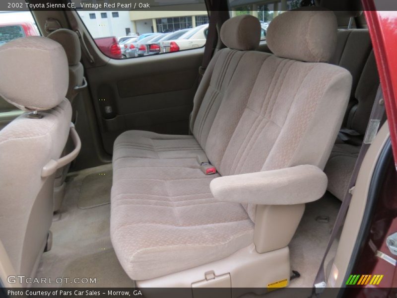 Vintage Red Pearl / Oak 2002 Toyota Sienna CE