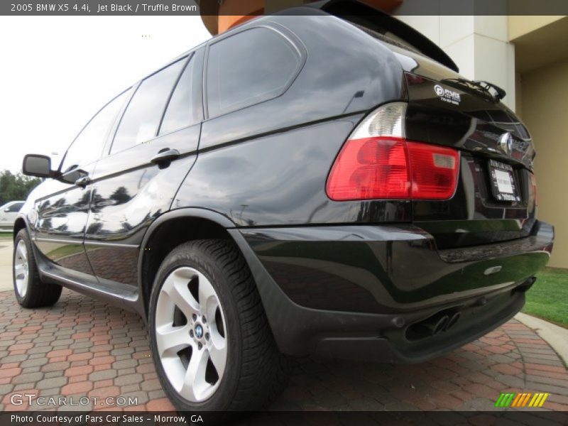 Jet Black / Truffle Brown 2005 BMW X5 4.4i