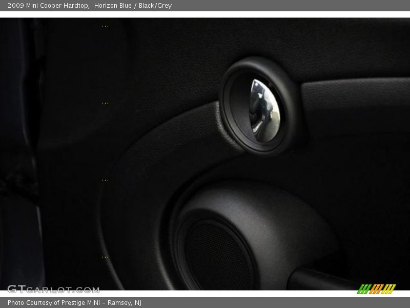Horizon Blue / Black/Grey 2009 Mini Cooper Hardtop