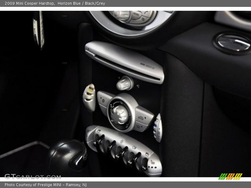 Horizon Blue / Black/Grey 2009 Mini Cooper Hardtop