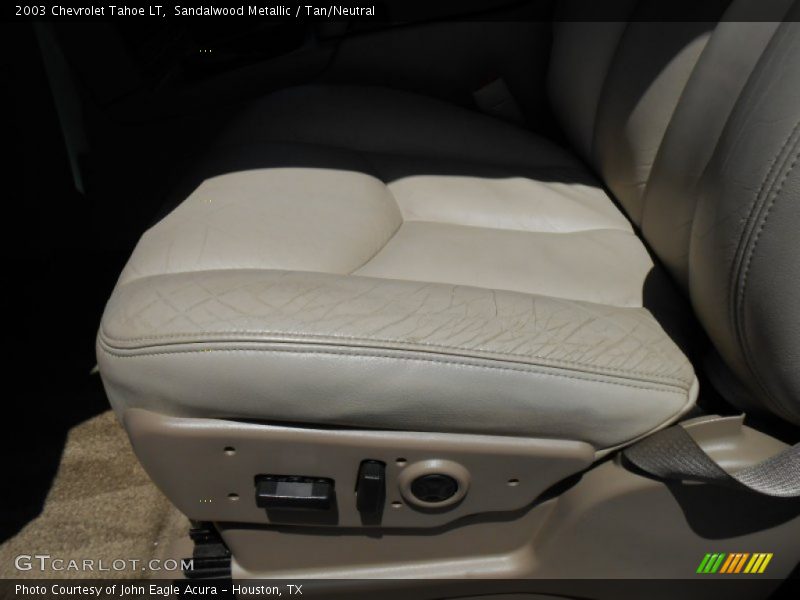 Sandalwood Metallic / Tan/Neutral 2003 Chevrolet Tahoe LT