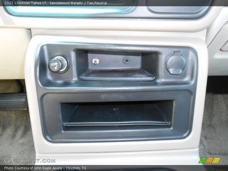 Sandalwood Metallic / Tan/Neutral 2003 Chevrolet Tahoe LT