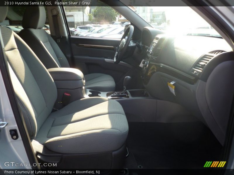 Radiant Silver / Gray 2010 Hyundai Santa Fe GLS