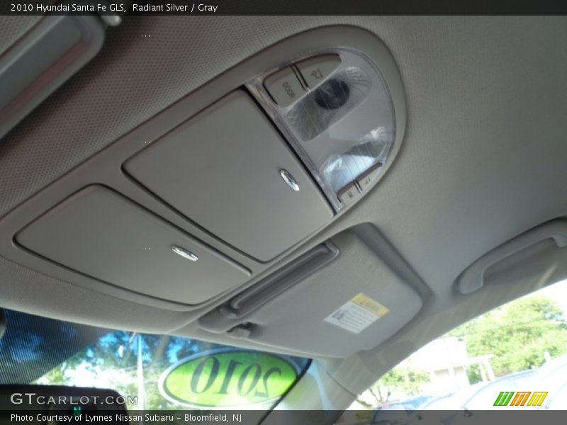 Radiant Silver / Gray 2010 Hyundai Santa Fe GLS