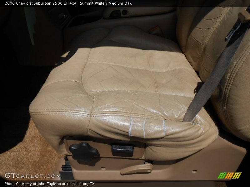 Summit White / Medium Oak 2000 Chevrolet Suburban 2500 LT 4x4