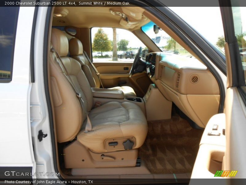 Summit White / Medium Oak 2000 Chevrolet Suburban 2500 LT 4x4