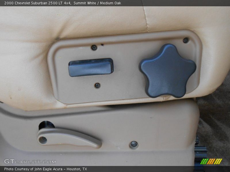 Summit White / Medium Oak 2000 Chevrolet Suburban 2500 LT 4x4