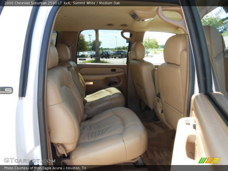 Summit White / Medium Oak 2000 Chevrolet Suburban 2500 LT 4x4