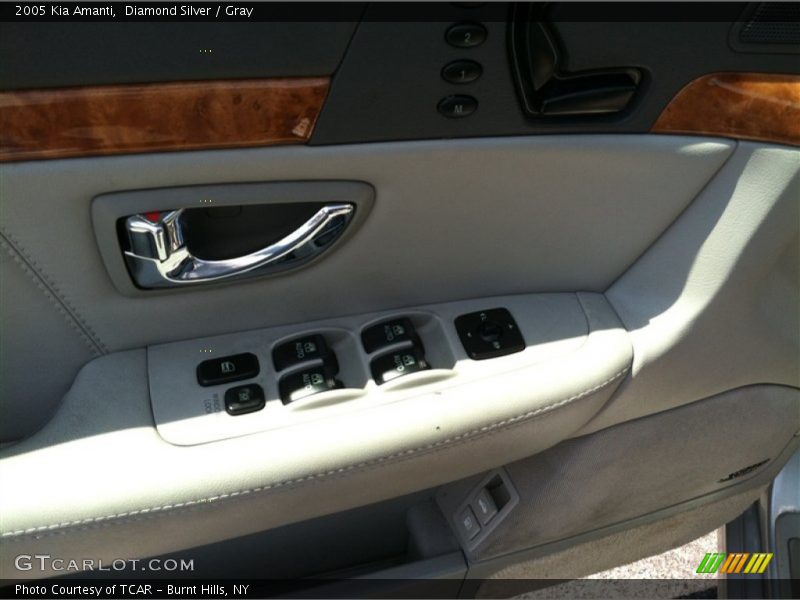 Diamond Silver / Gray 2005 Kia Amanti