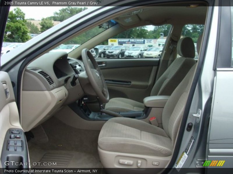 Phantom Gray Pearl / Gray 2005 Toyota Camry LE V6