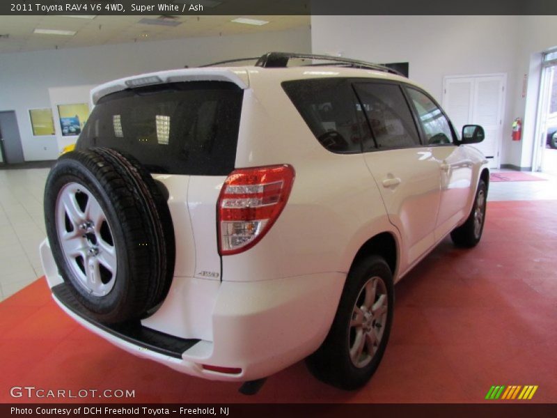 Super White / Ash 2011 Toyota RAV4 V6 4WD