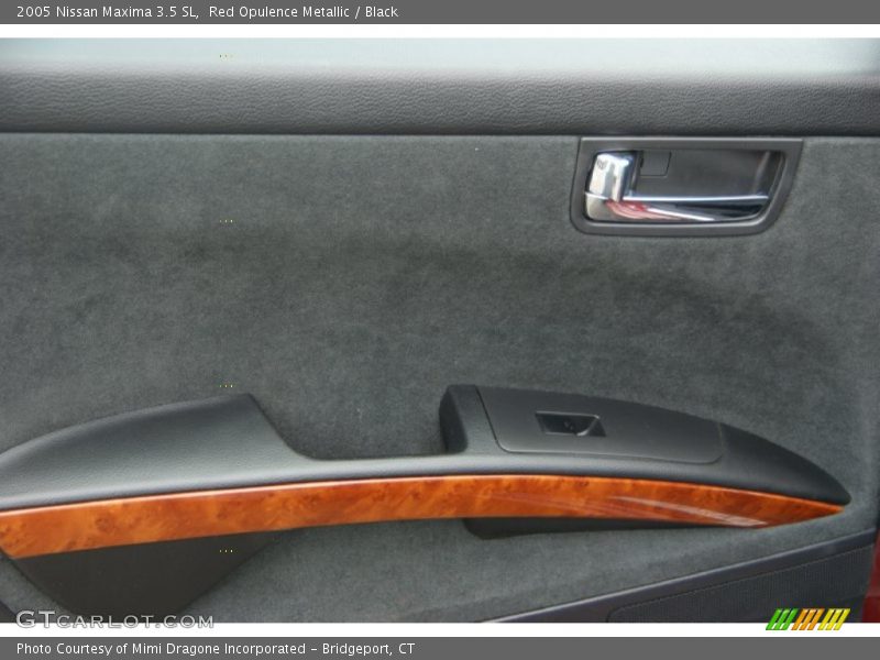 Red Opulence Metallic / Black 2005 Nissan Maxima 3.5 SL
