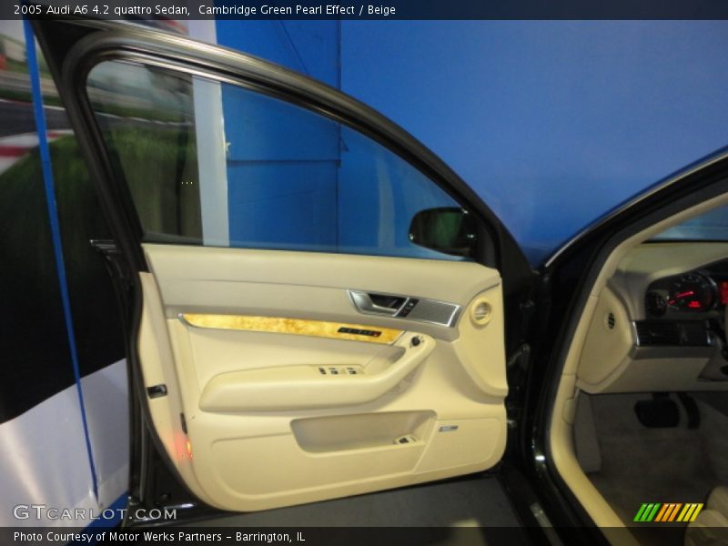 Cambridge Green Pearl Effect / Beige 2005 Audi A6 4.2 quattro Sedan
