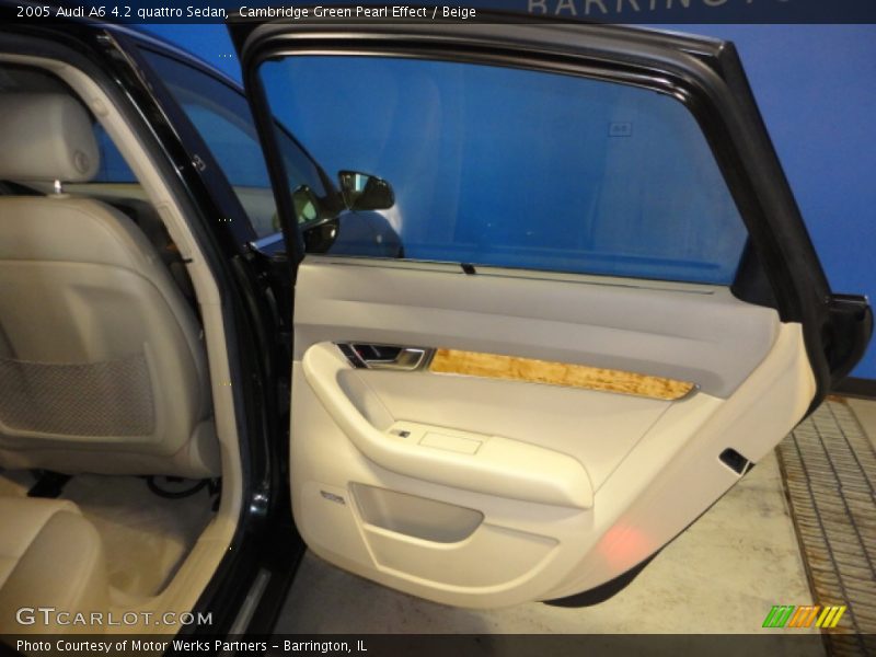 Cambridge Green Pearl Effect / Beige 2005 Audi A6 4.2 quattro Sedan