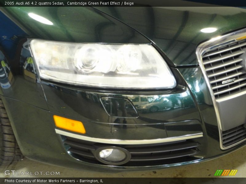 Cambridge Green Pearl Effect / Beige 2005 Audi A6 4.2 quattro Sedan